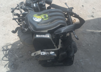 Двигун мотор 2.0 бензин Volkswagen Caddy III (2004-2015),Touran I (2003-2010) BSX